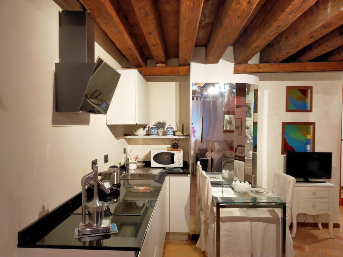Suite Ai Leoni Venice Exterior photo