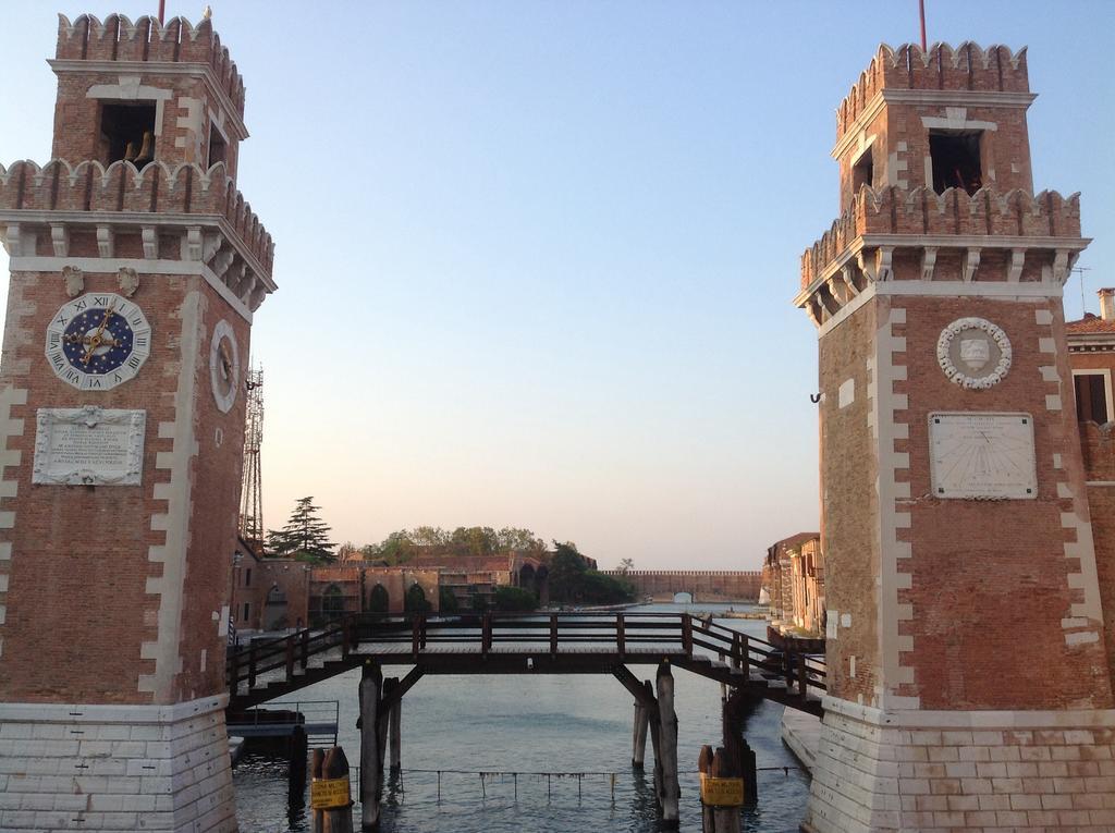 Suite Ai Leoni Venice Exterior photo